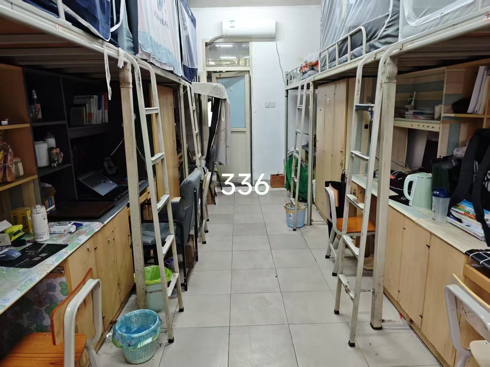 B95A571B24551726AD13E09BE6C2EC4C